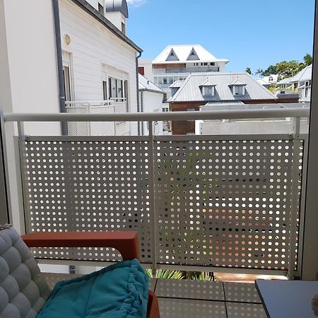 T3 Dans Residence Bon Standing Tres Proche Centre Ville Saint Denis المظهر الخارجي الصورة